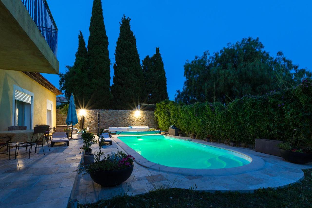 Villa De La Terre Blanche Sanary-sur-Mer Exterior foto