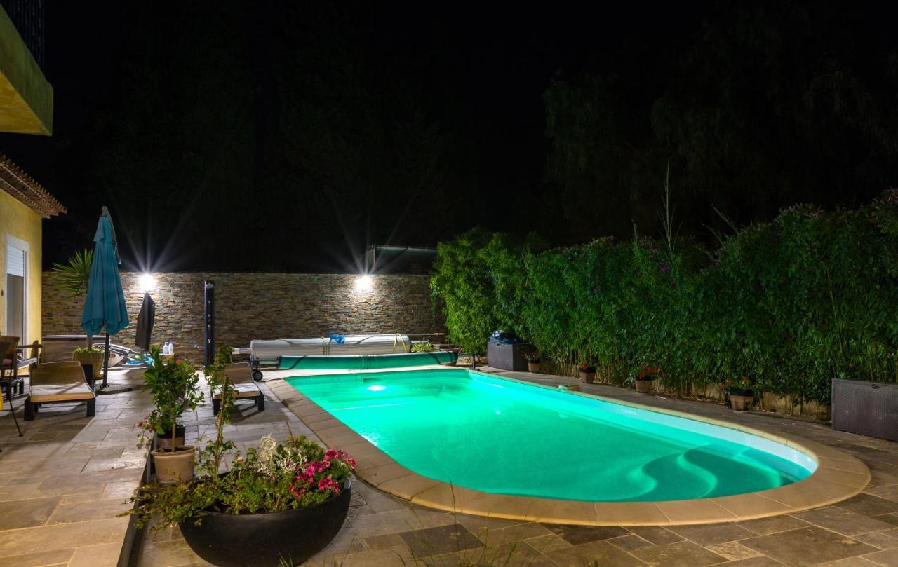 Villa De La Terre Blanche Sanary-sur-Mer Exterior foto